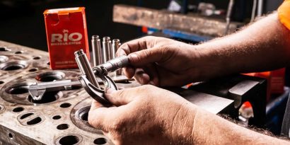 ajustar guias de válvula