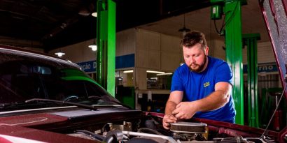 os-beneficios-de-oferecer-o-servico-de-revisao-do-carro-na-oficina